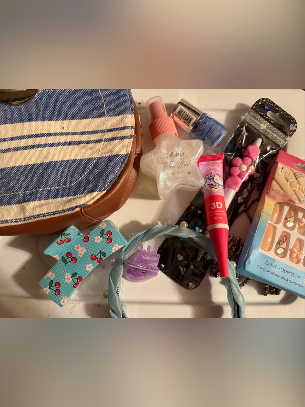 Teen Accessories Set purse with Pink 3D blusher cream and Blue Nail Polish